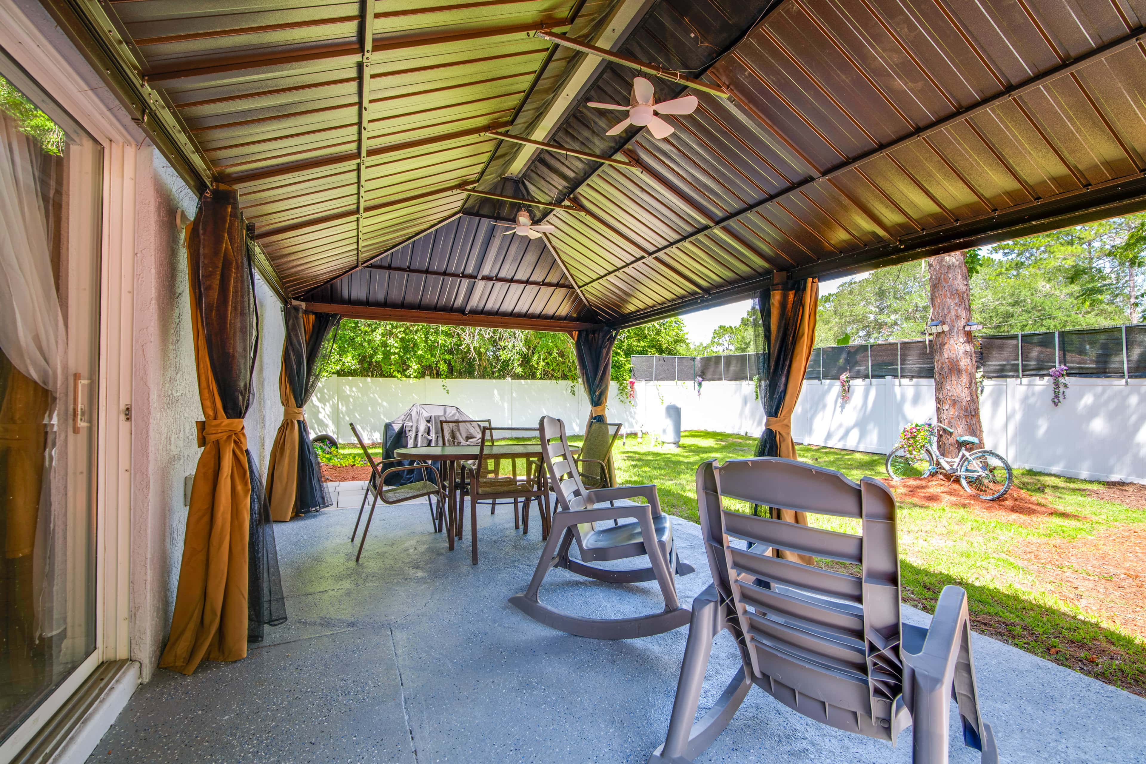 Beautiful, Immaculate & Cozy Home in Nice Neighbor