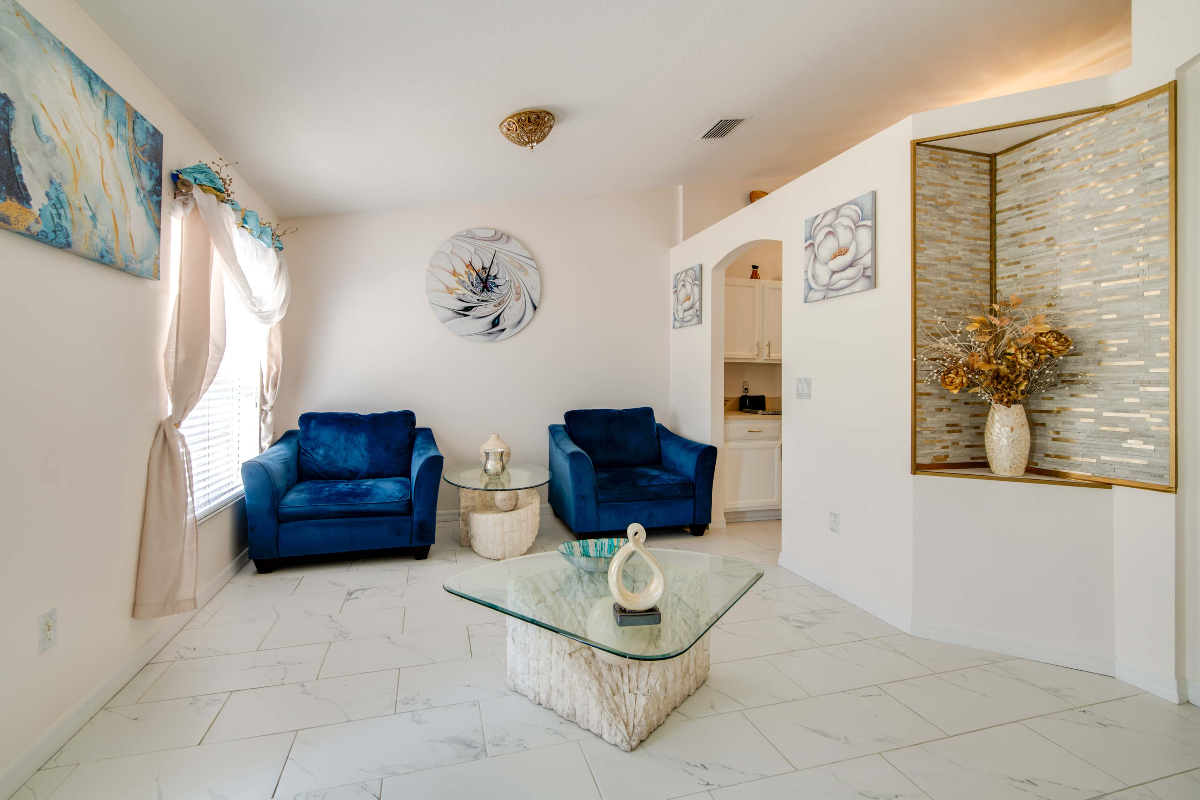 Beautiful, Immaculate & Cozy Home in Nice Neighbor
