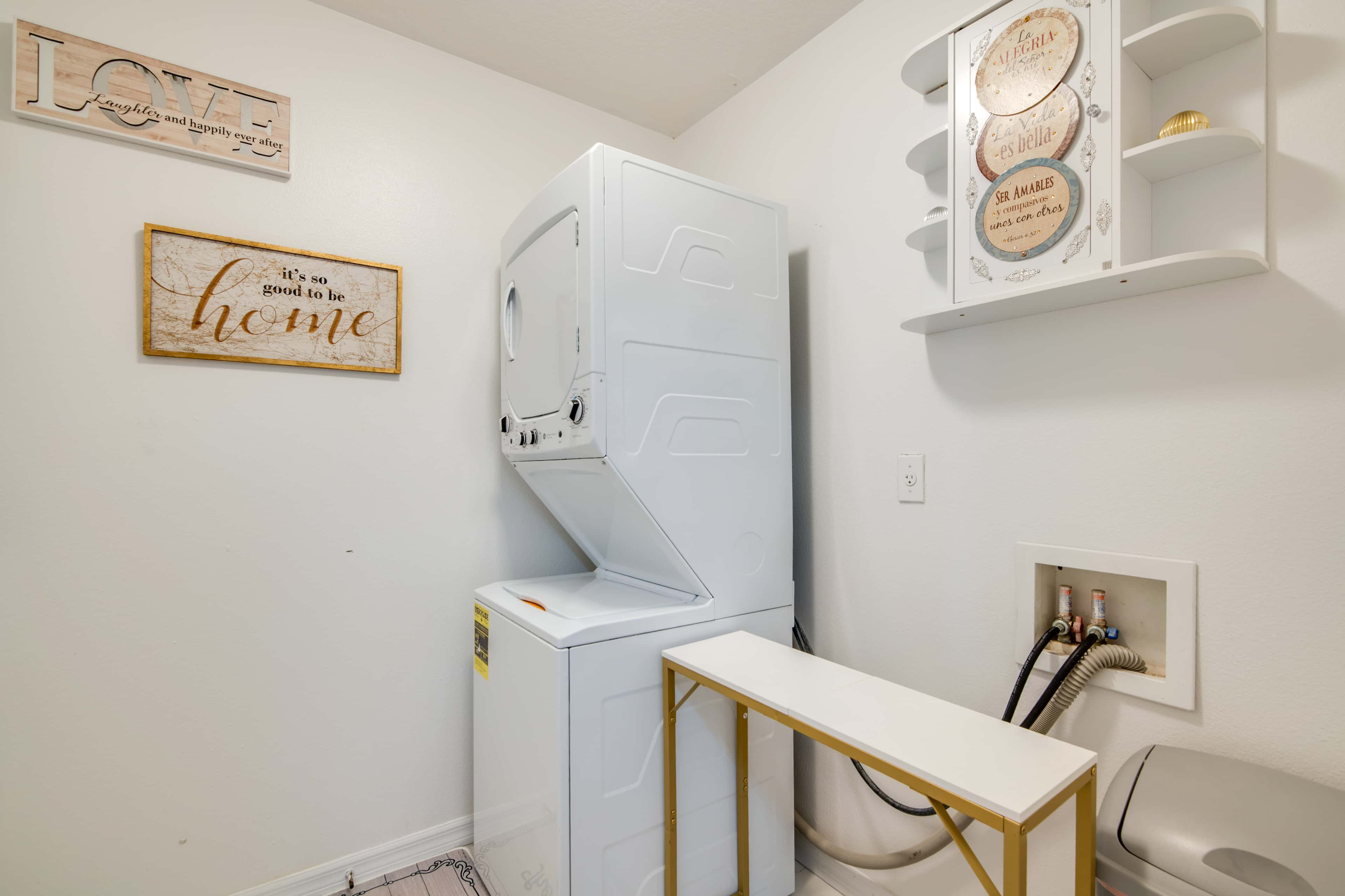 Beautiful, Immaculate & Cozy Home in Nice Neighbor