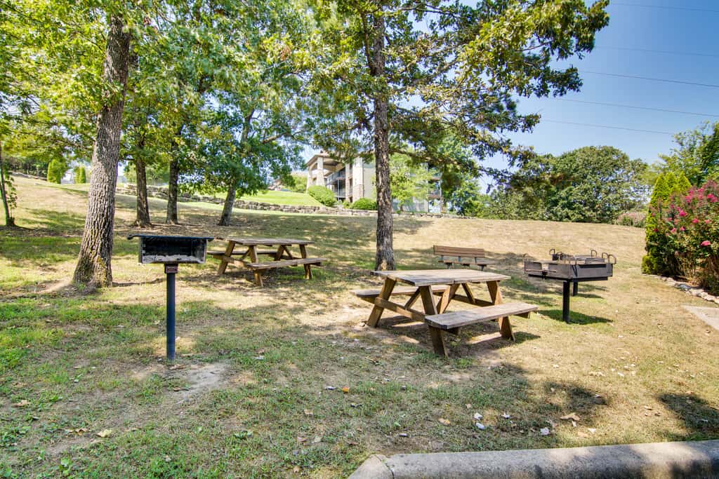 Charming Golf Resort Oasis Near Silver Dollar City