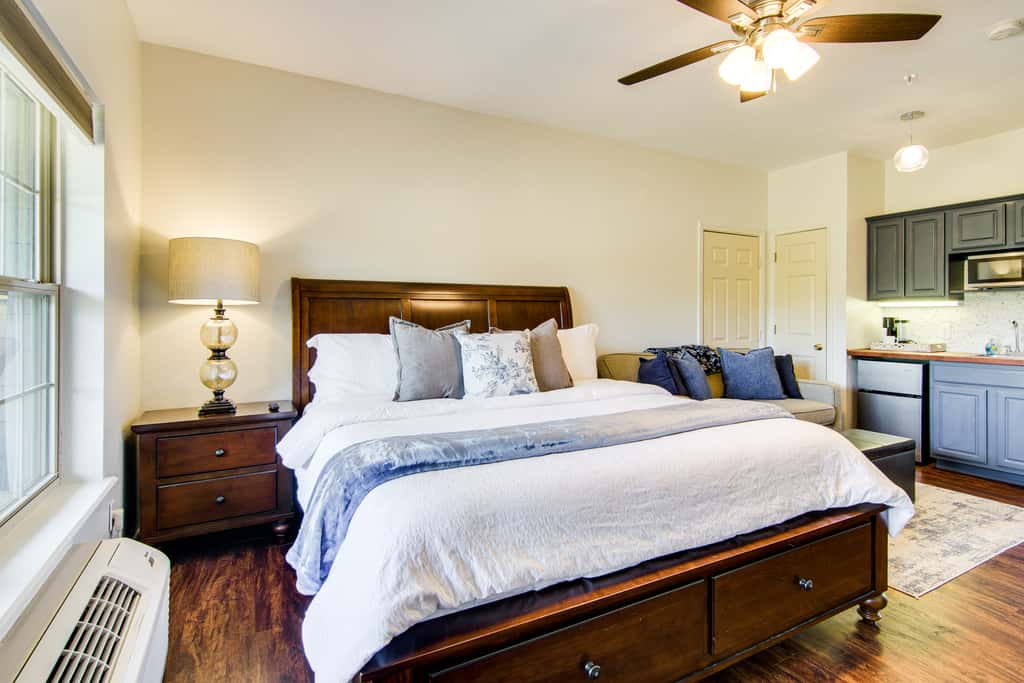 Charming Golf Resort Oasis Near Silver Dollar City