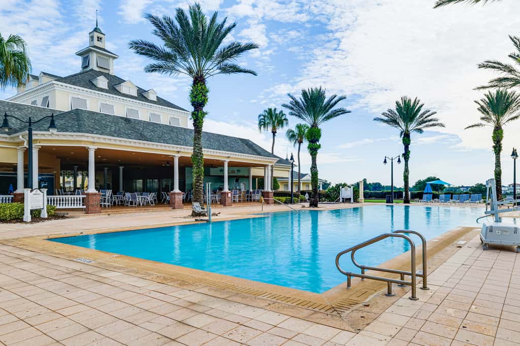 8 Mi to Disney: Pet-Friendly Apt w/ Resort Perks