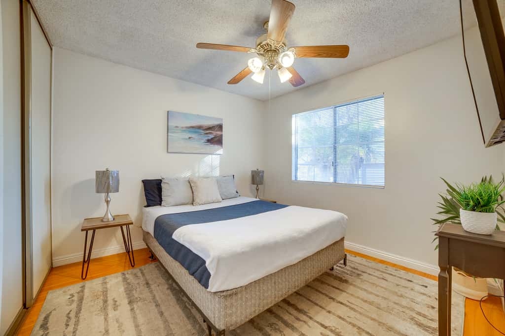 Home 8 Mi to Dtwn Riverside: Families Welcome!