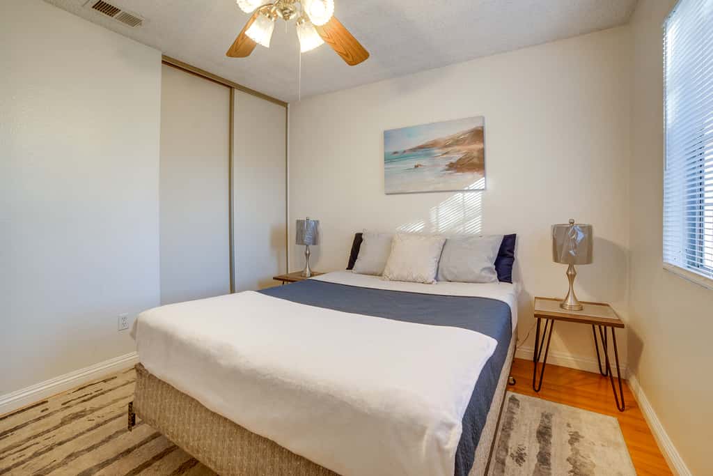 Home 8 Mi to Dtwn Riverside: Families Welcome!