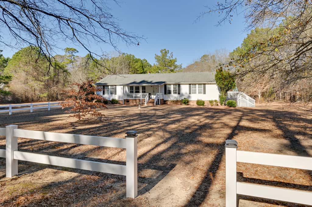 Game Room + Easy ECU Access: Greenville Getaway
