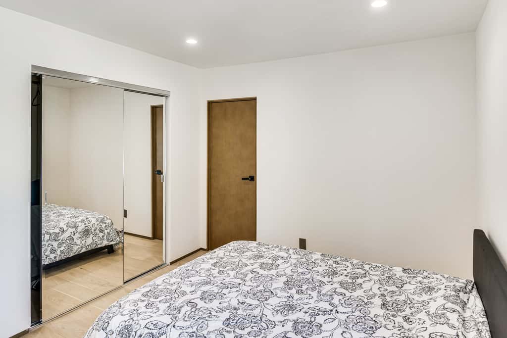 < 2 Mi to CSUN! High-End Retreat w/ Outdoor Oasis