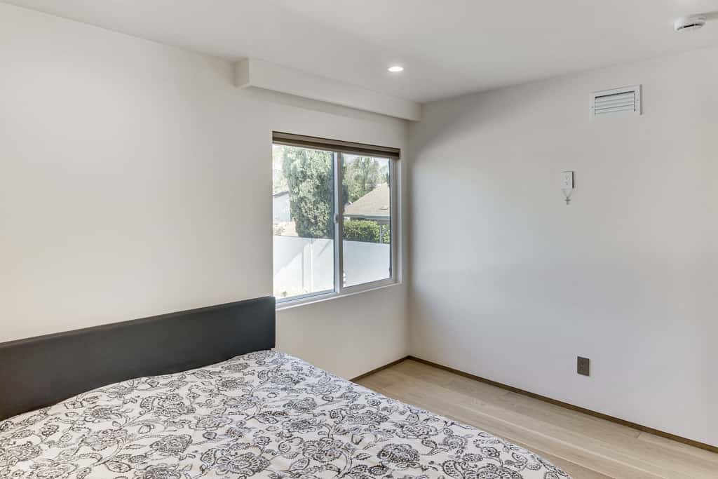 < 2 Mi to CSUN! High-End Retreat w/ Outdoor Oasis