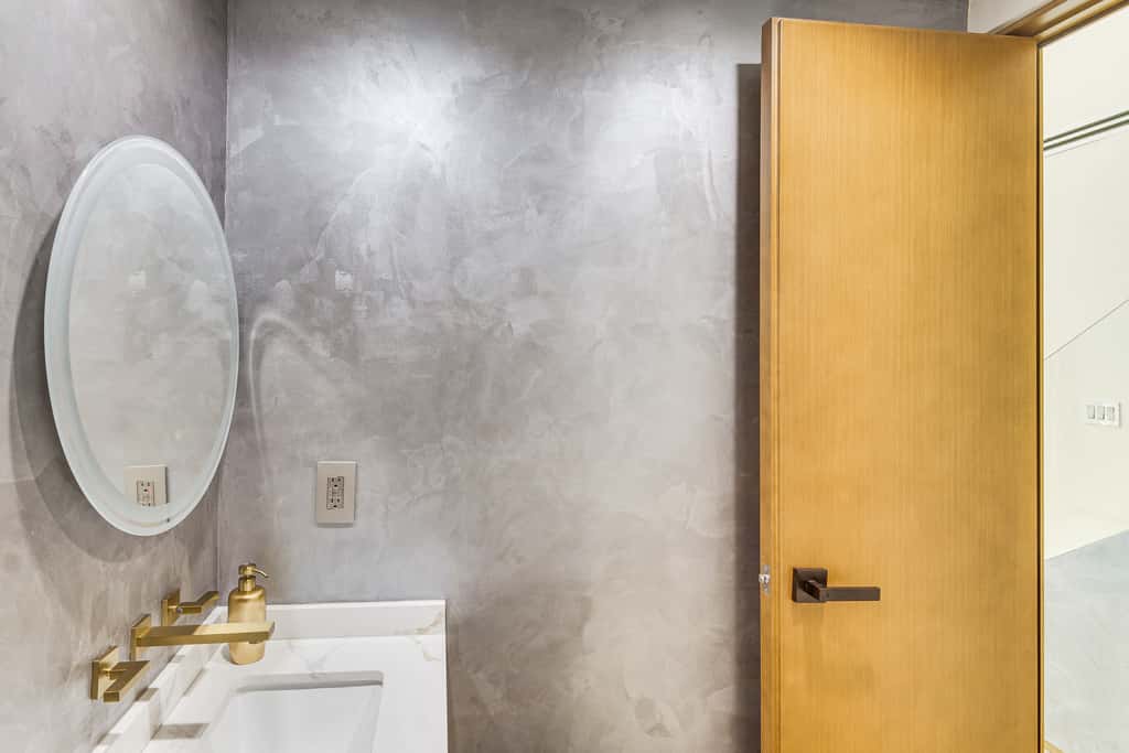 < 2 Mi to CSUN! High-End Retreat w/ Outdoor Oasis