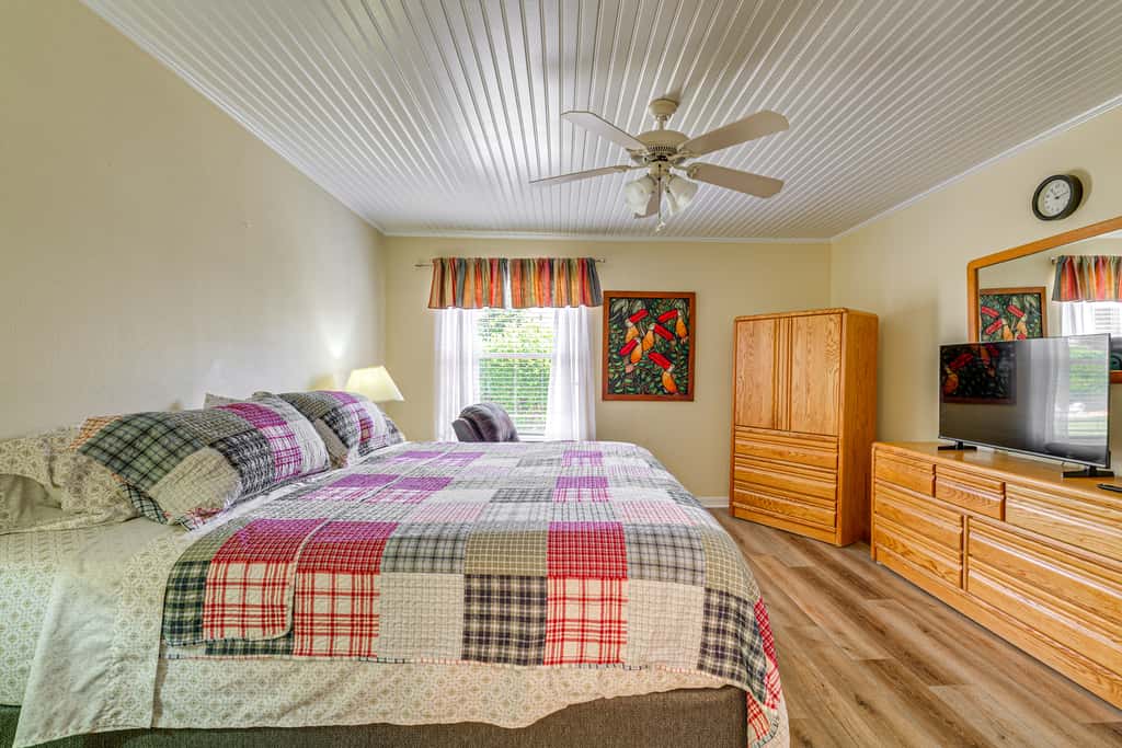 2 Mi to Lake Sumter Landing: Home in The Villages