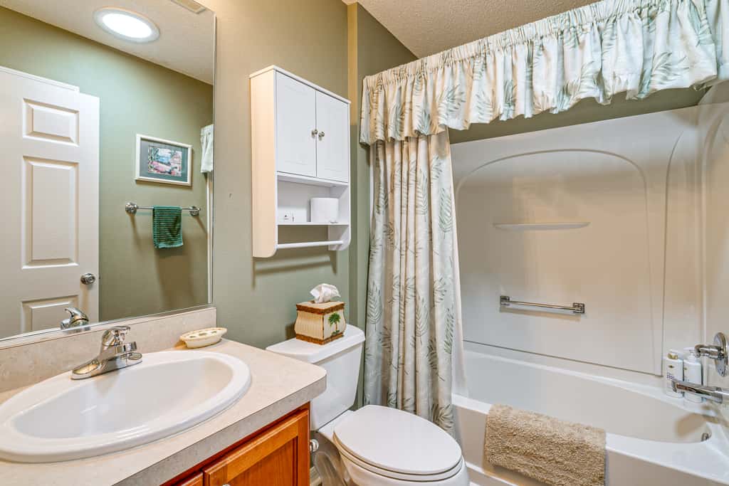 2 Mi to Lake Sumter Landing: Home in The Villages