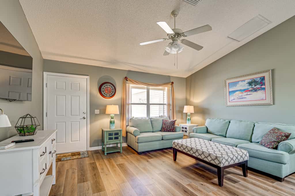 2 Mi to Lake Sumter Landing: Home in The Villages
