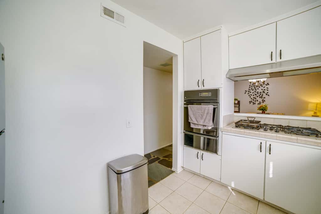Family Gem w/ Pet-Friendly Yard! 8 Mi to Riverside
