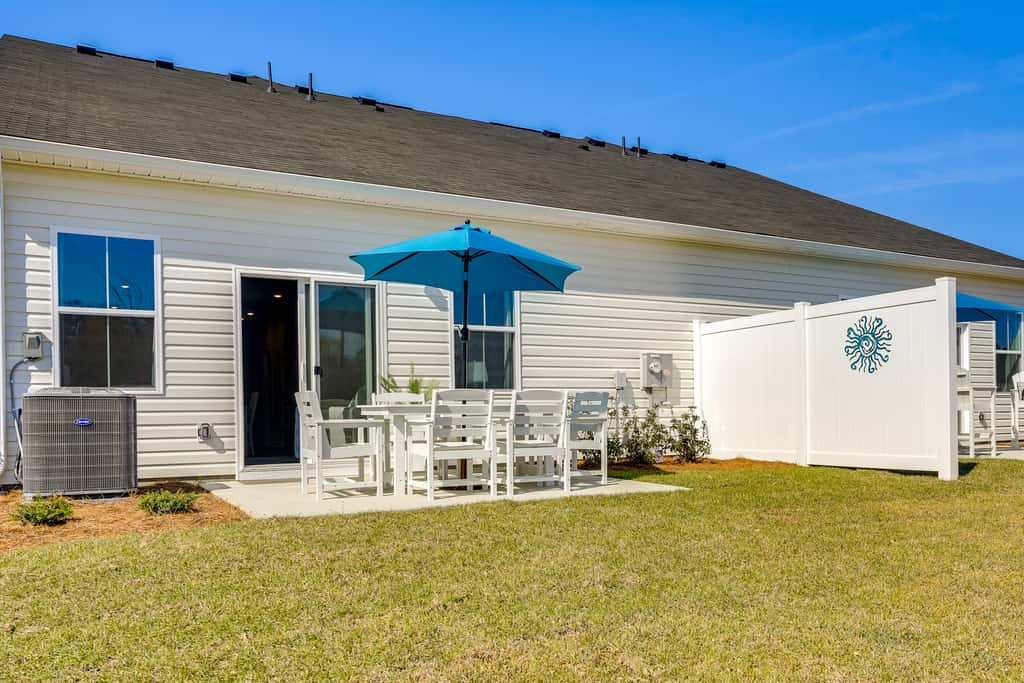 Golf & Reunion Retreat! 6 Mi to Ocean Isle Beach