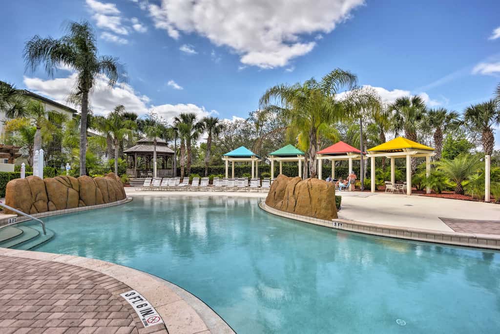 Resort-Style Condo w/ Pool: 6 Mi to Magic Kingdom