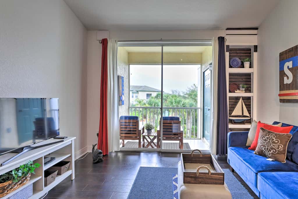 Resort-Style Condo w/ Pool: 6 Mi to Magic Kingdom