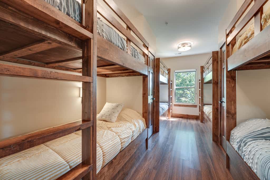 Luxe Table Rock Lake Vacation Rental with Hot Tub!