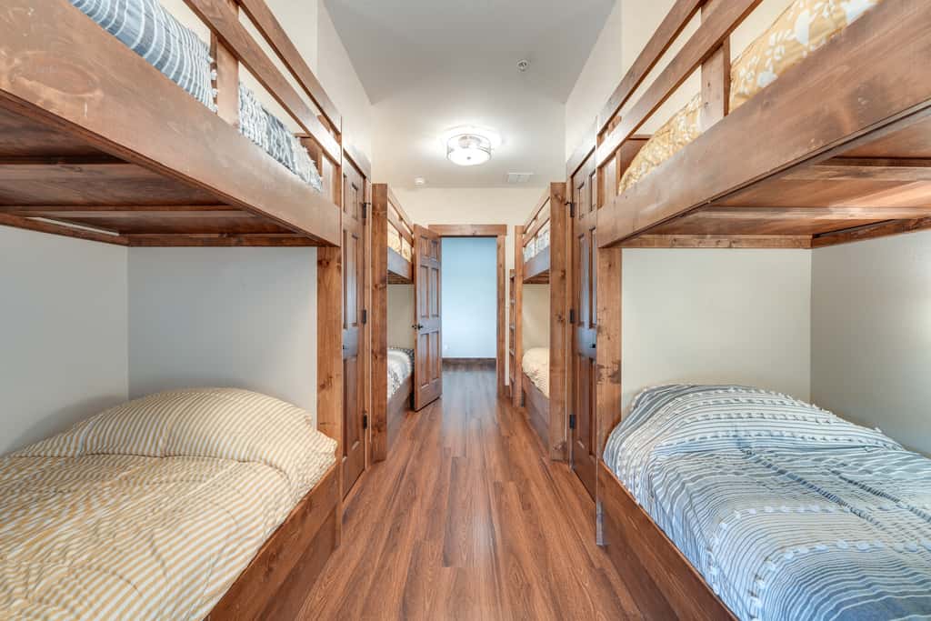 Luxe Table Rock Lake Vacation Rental with Hot Tub!