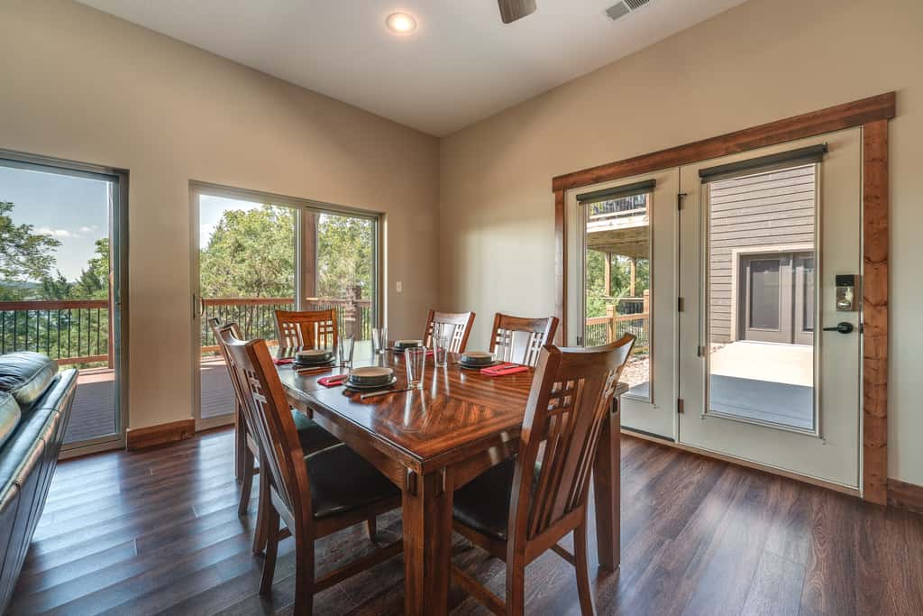 Luxe Table Rock Lake Vacation Rental with Hot Tub!