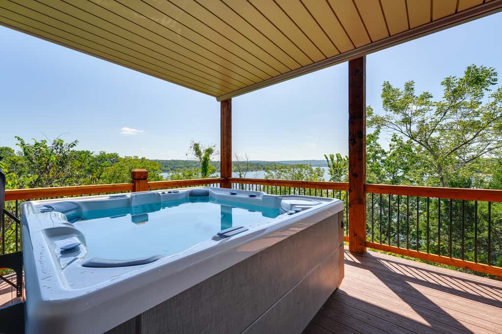 Luxe Table Rock Lake Vacation Rental with Hot Tub!