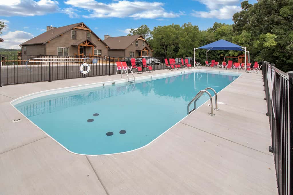 Luxe Table Rock Lake Vacation Rental with Hot Tub!