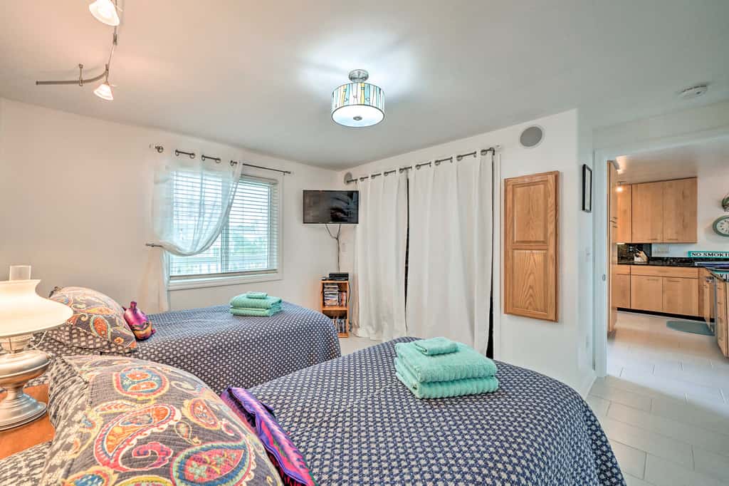 Ocean Dunes Kure Beach Condo w/ Balcony & Pool