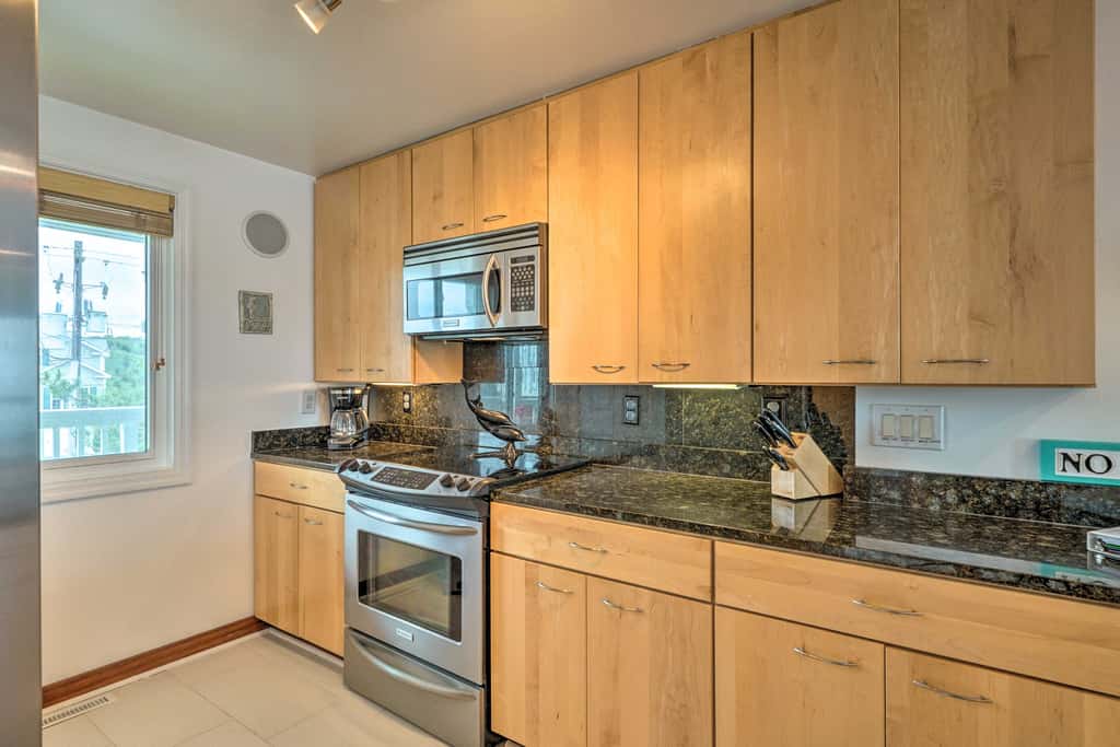 Ocean Dunes Kure Beach Condo w/ Balcony & Pool
