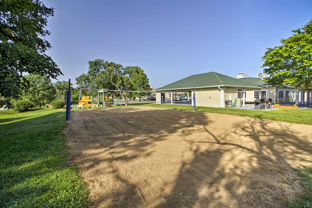 Unit 3 Mi to Branson Strip! Pool, Step-Free Access
