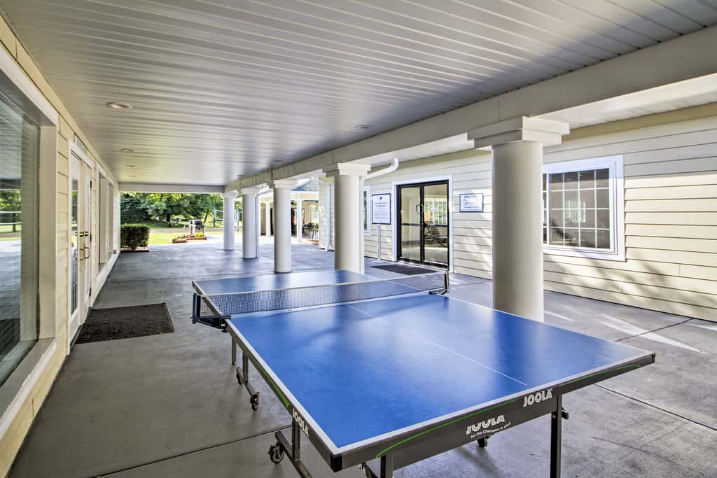 Unit 3 Mi to Branson Strip! Pool, Step-Free Access