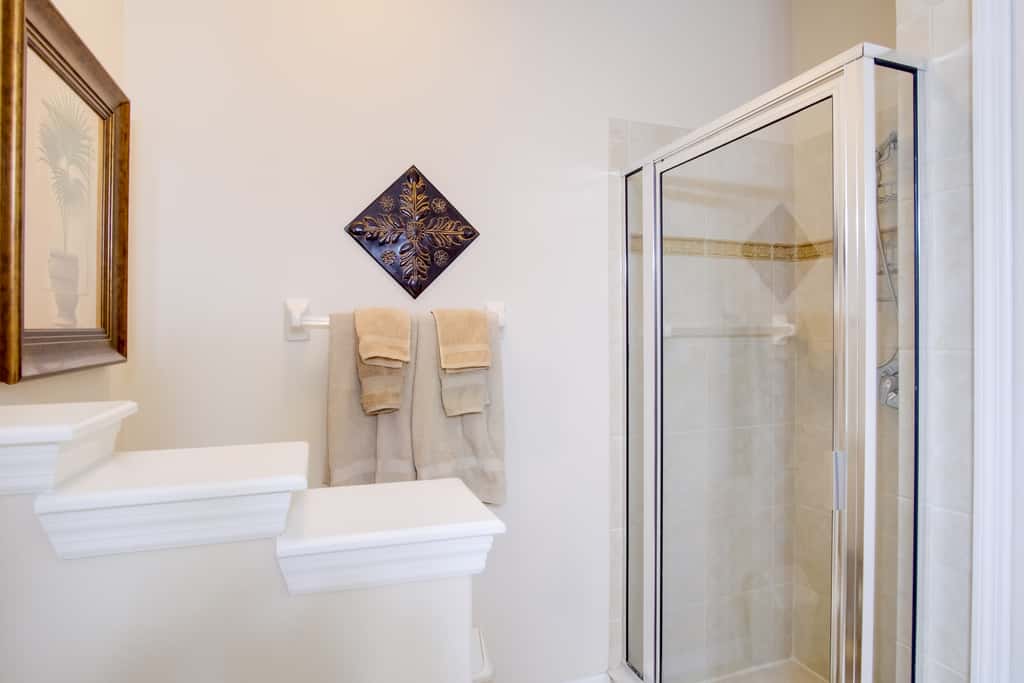 Sunny Villa w/ Lanai: 17 Mi to Disney!