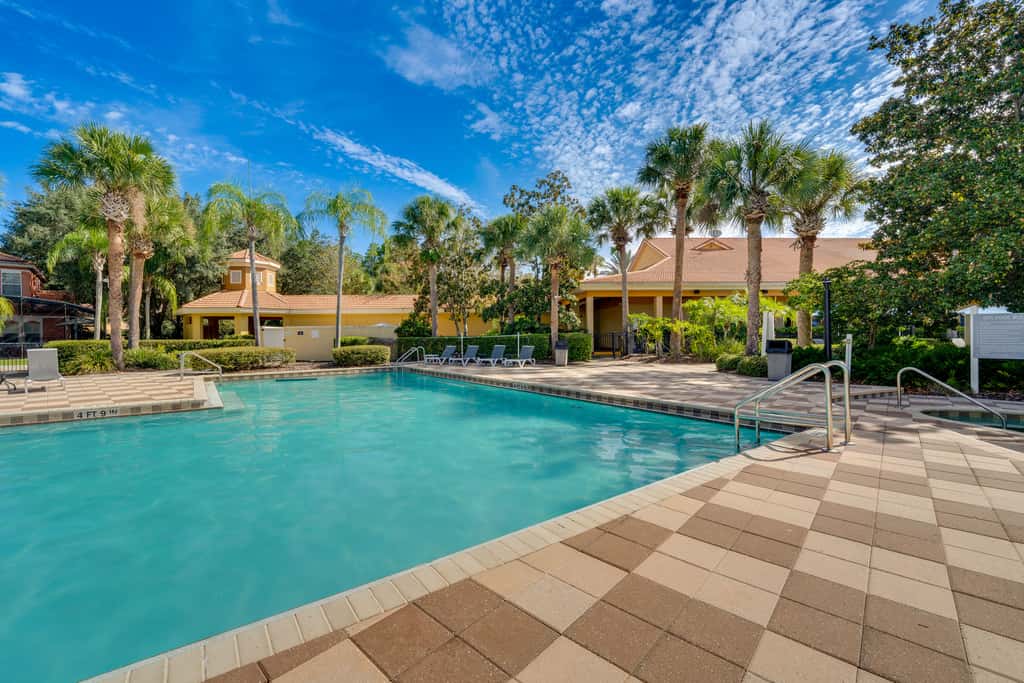 4 Mi to Disney World: Townhome w/ Hot Tub & Lanai!