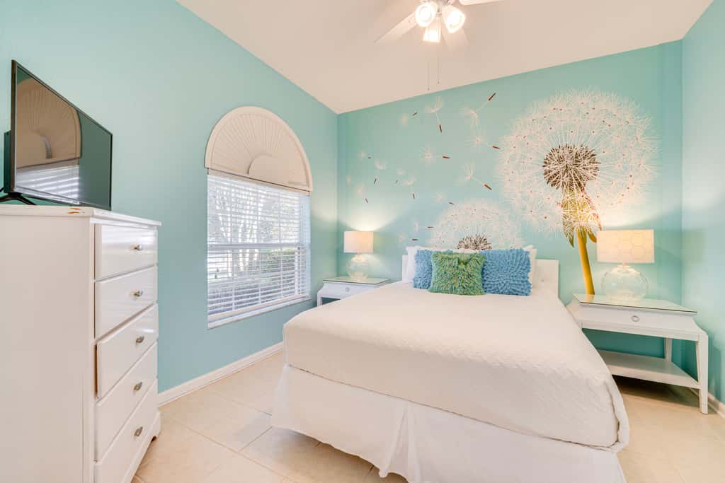 3 Mi to Disney: Family-Friendly Home!