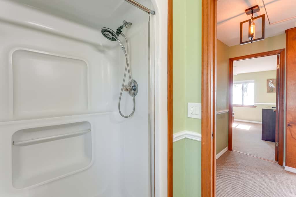Dora Canal Views & Shared Dock: Apt in Tavares!