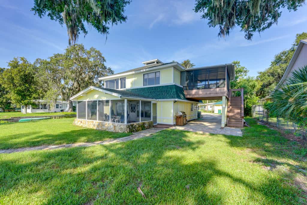 Dora Canal Views & Shared Dock: Apt in Tavares!