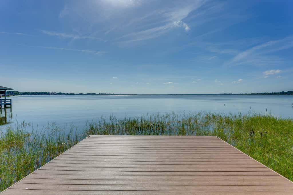Dora Canal Views & Shared Dock: Apt in Tavares!