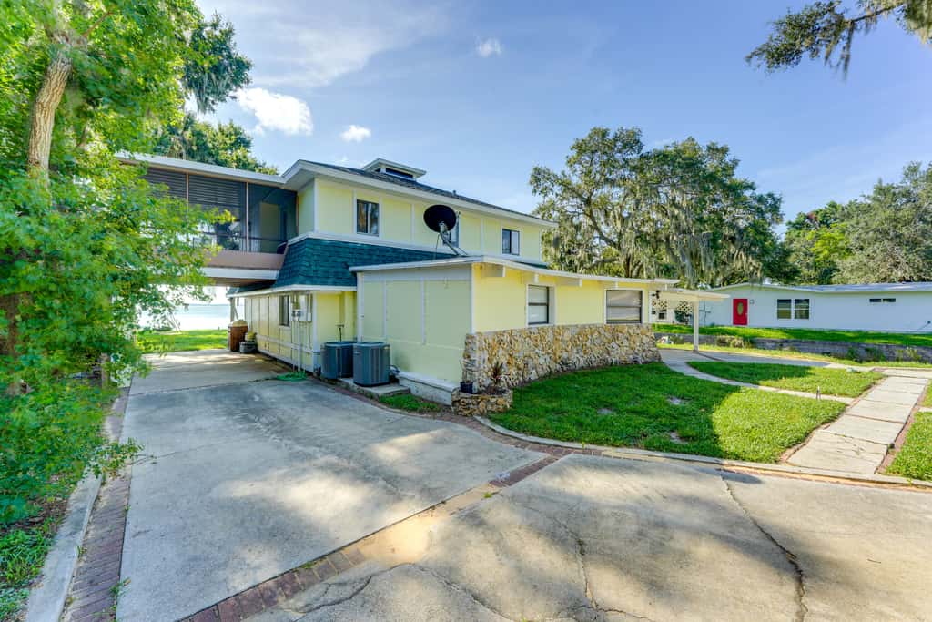 Dora Canal Views & Shared Dock: Apt in Tavares!