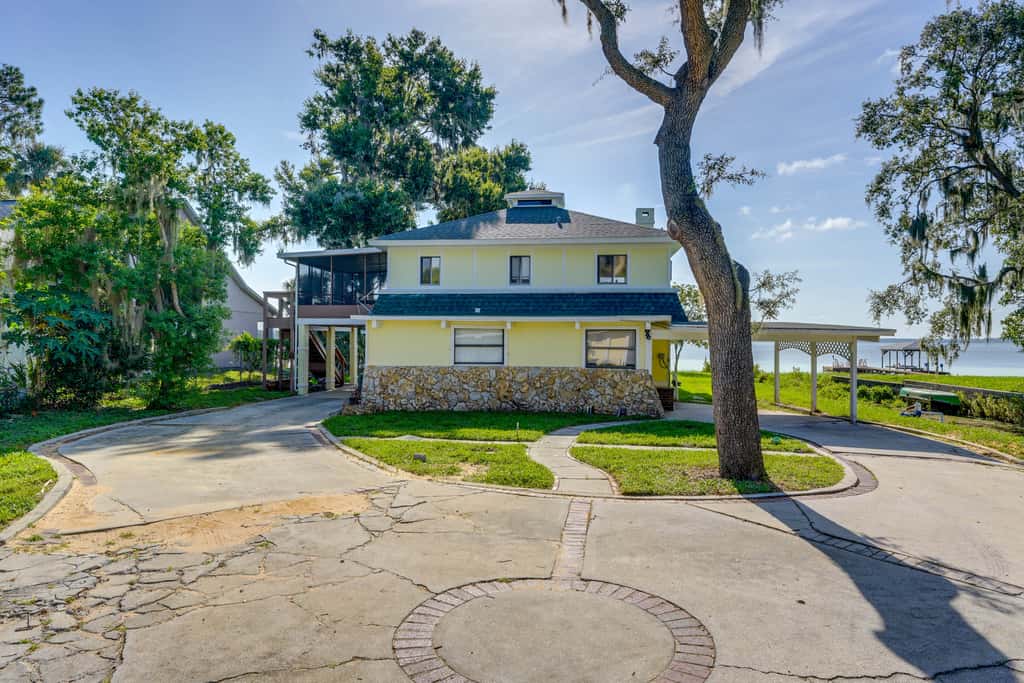 Dora Canal Views & Shared Dock: Apt in Tavares!