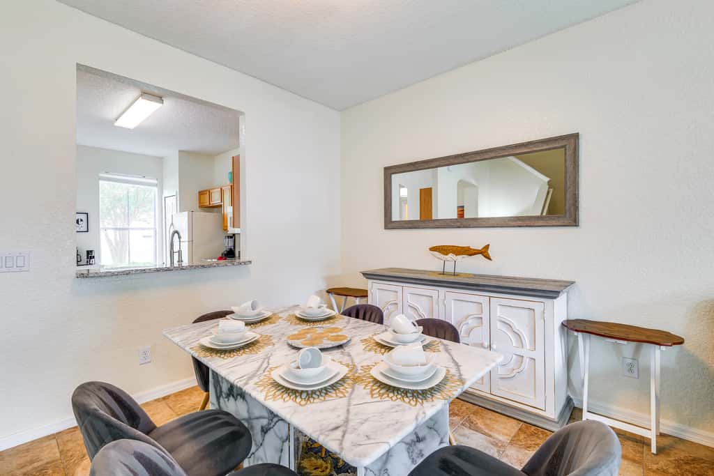 9 Mi to Disney! Regal Palms Resort Condo w/ Pools