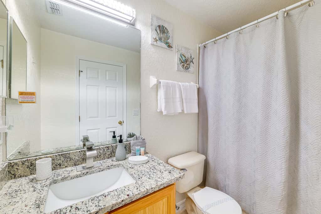 9 Mi to Disney! Regal Palms Resort Condo w/ Pools