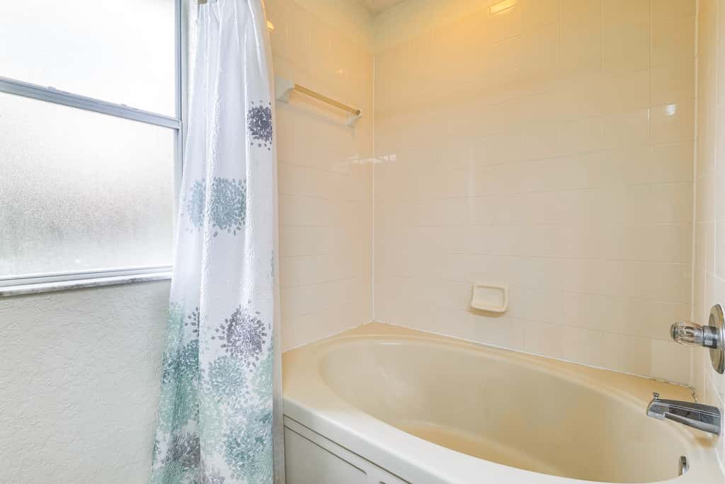 9 Mi to Disney! Regal Palms Resort Condo w/ Pools