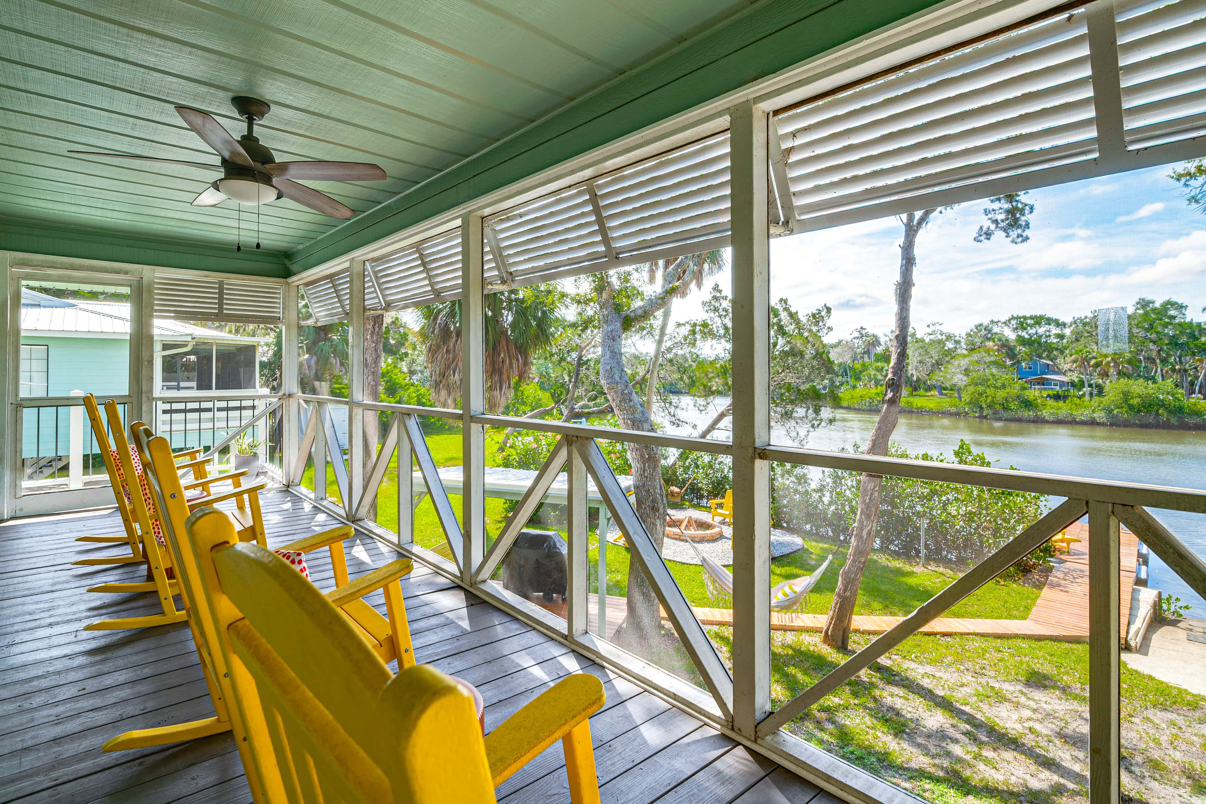 Dock, Hot Tub & Games: Crystal River Family Gem