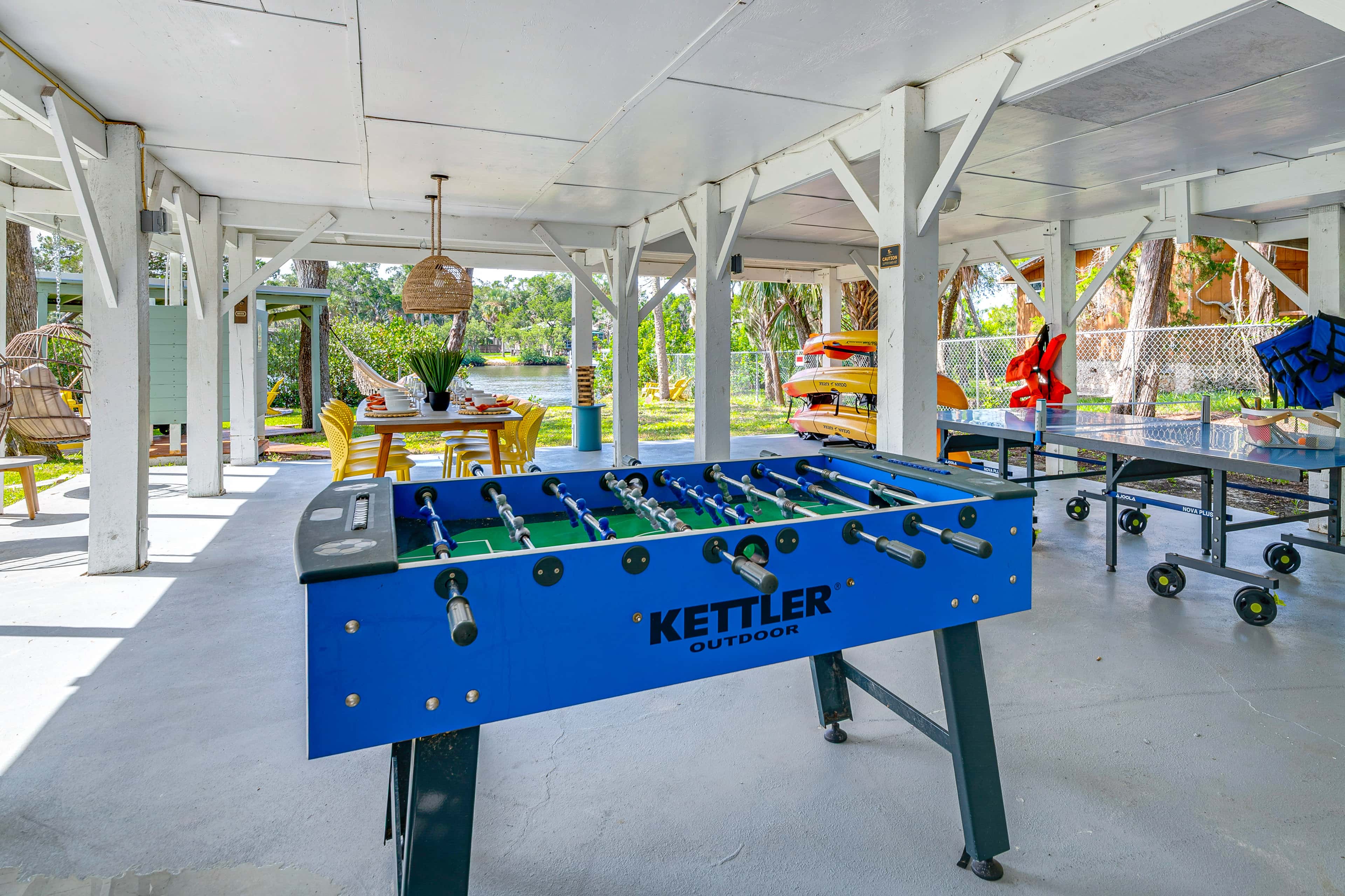 Dock, Hot Tub & Games: Crystal River Family Gem