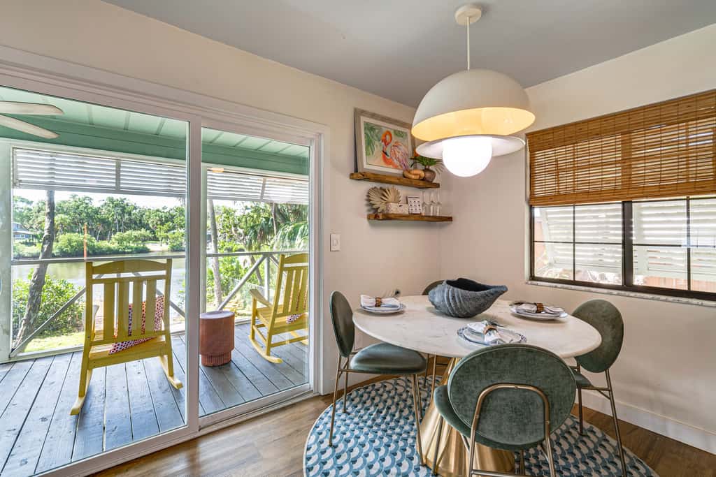 Dock, Hot Tub & Games: Crystal River Family Gem