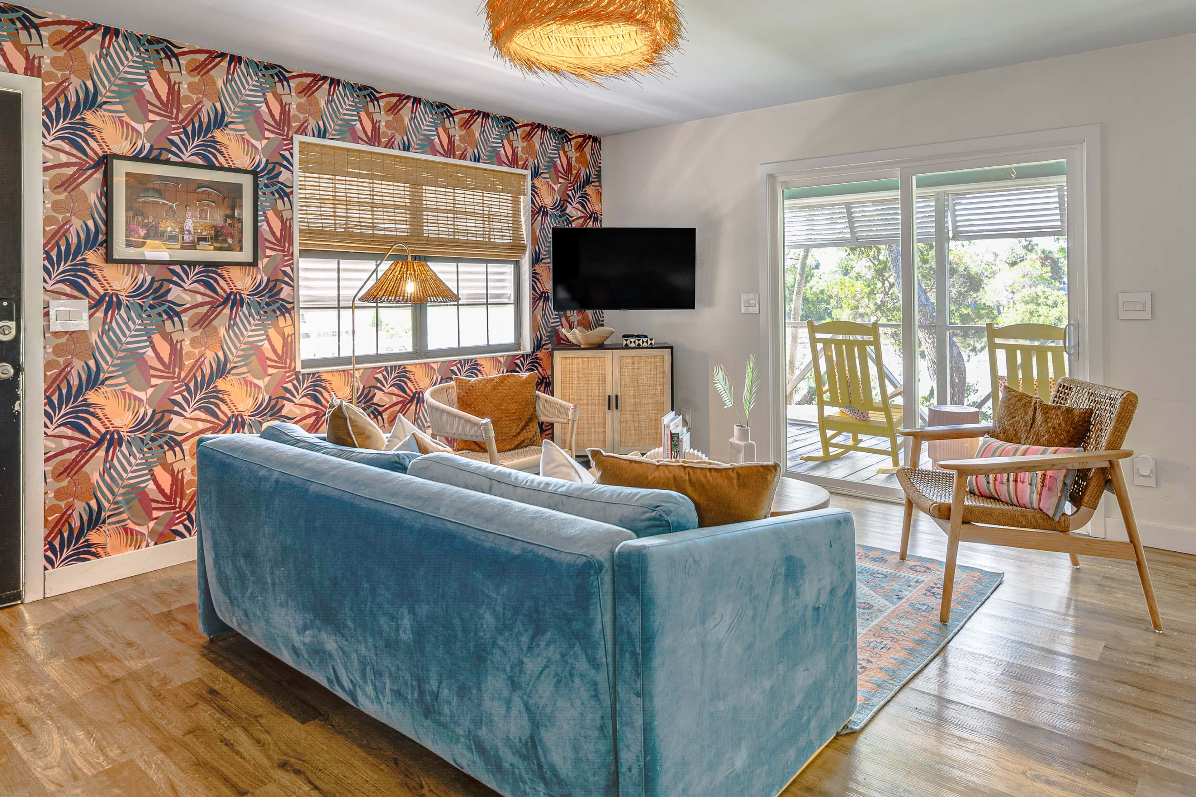 Dock, Hot Tub & Games: Crystal River Family Gem