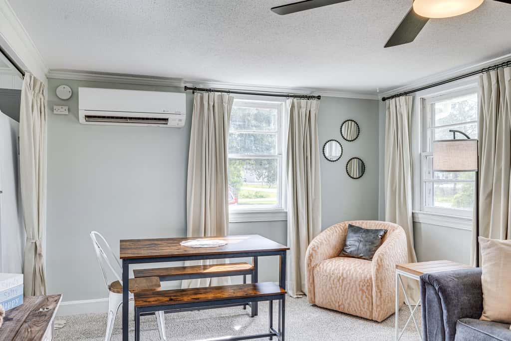 7 Mi to Beach & Ocean! Morehead City Home