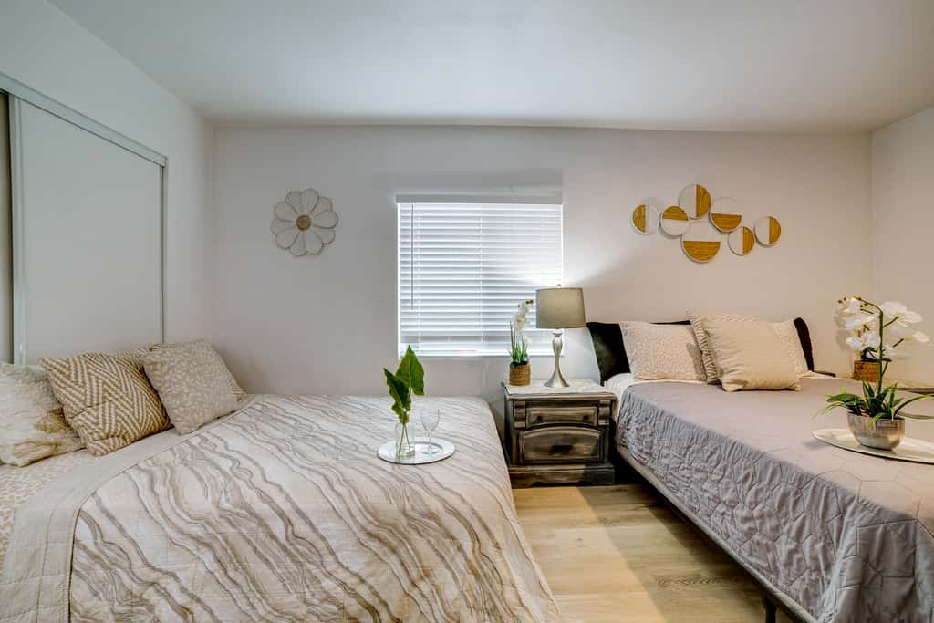 4 Mi to RUHS! Pet-Friendly Apt w/ Grill