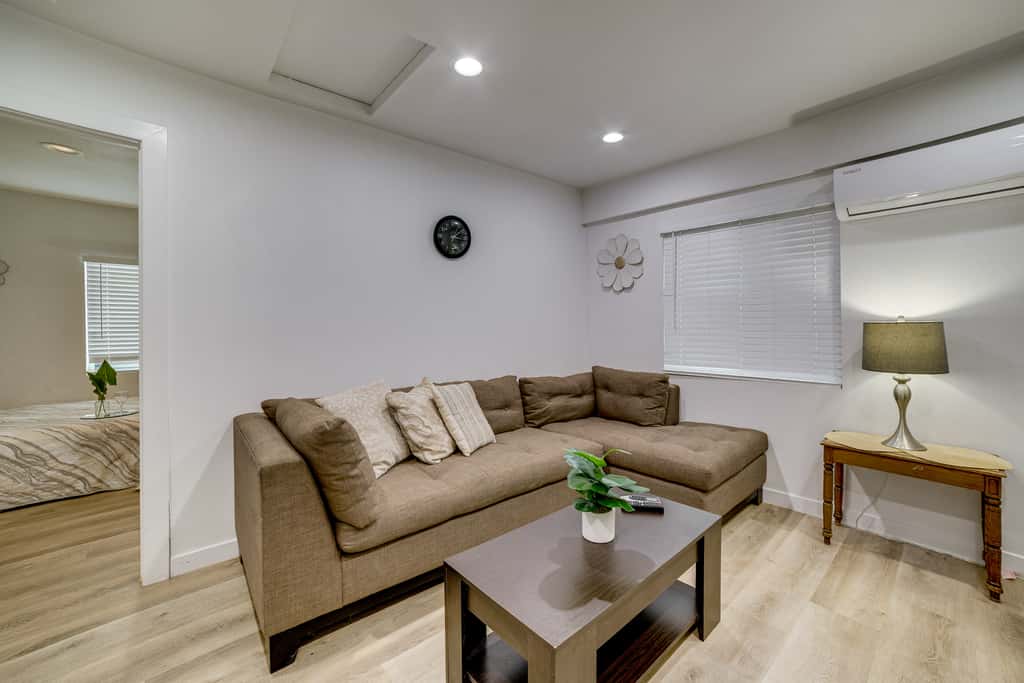 4 Mi to RUHS! Pet-Friendly Apt w/ Grill