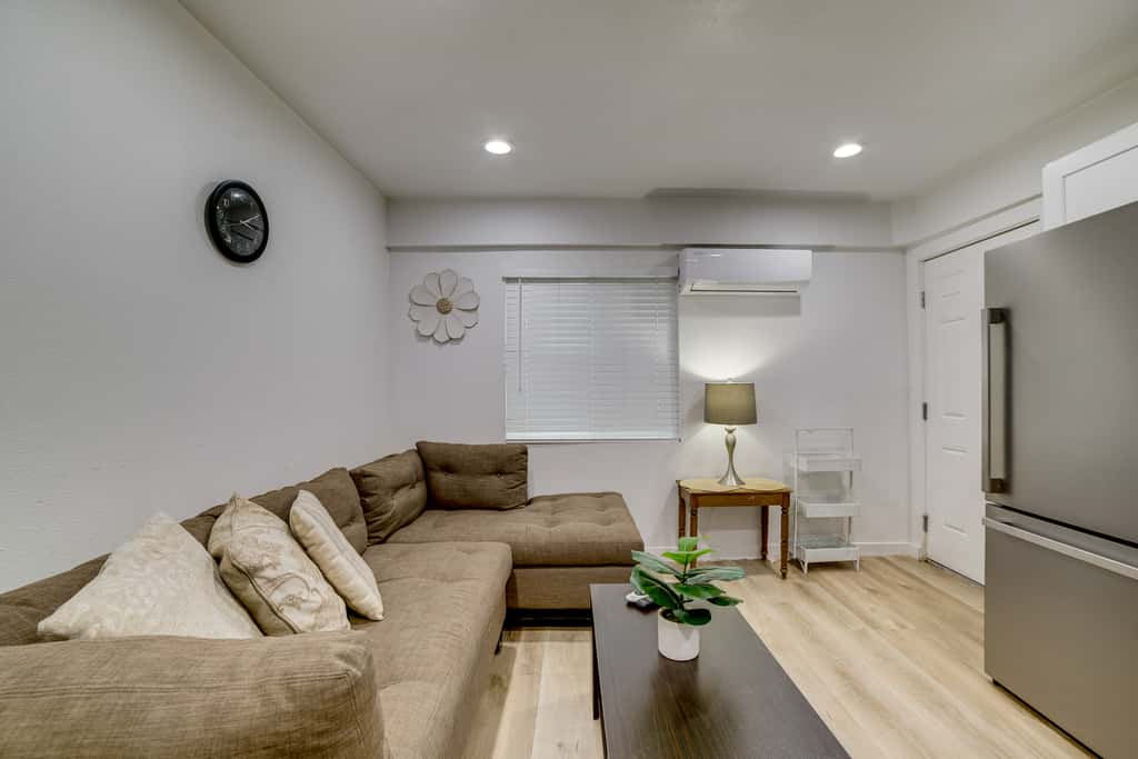 4 Mi to RUHS! Pet-Friendly Apt w/ Grill