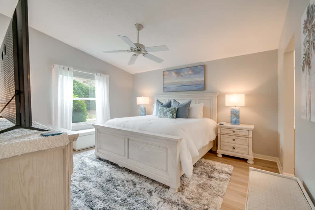 1 Mi to Golf: Home w/ Chic Patio in The Villages