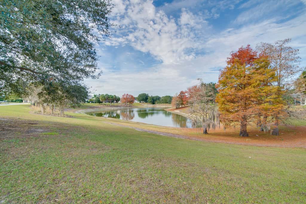 1 Mi to Golf: Home w/ Chic Patio in The Villages