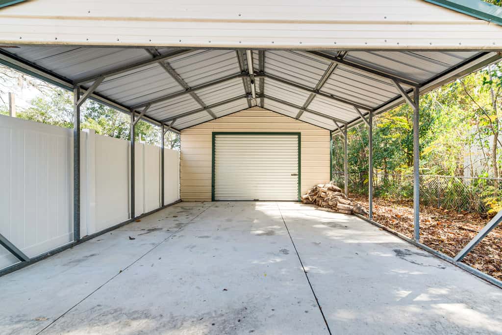 5 Mi to Silver Springs State Pk: Gem w/ Game Room!